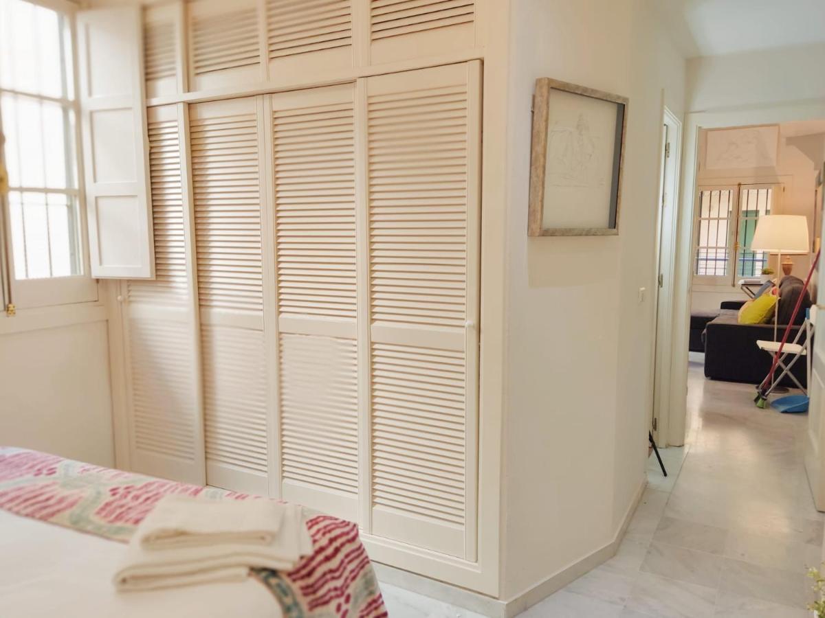 Homeyseville-Bright Apartment At Santa Cruz 4 Pax, Parking Optional エクステリア 写真